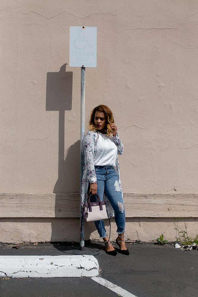 Lifestyle blogger Hautemommie in STS Blue distressed denim and flower duster from Zara