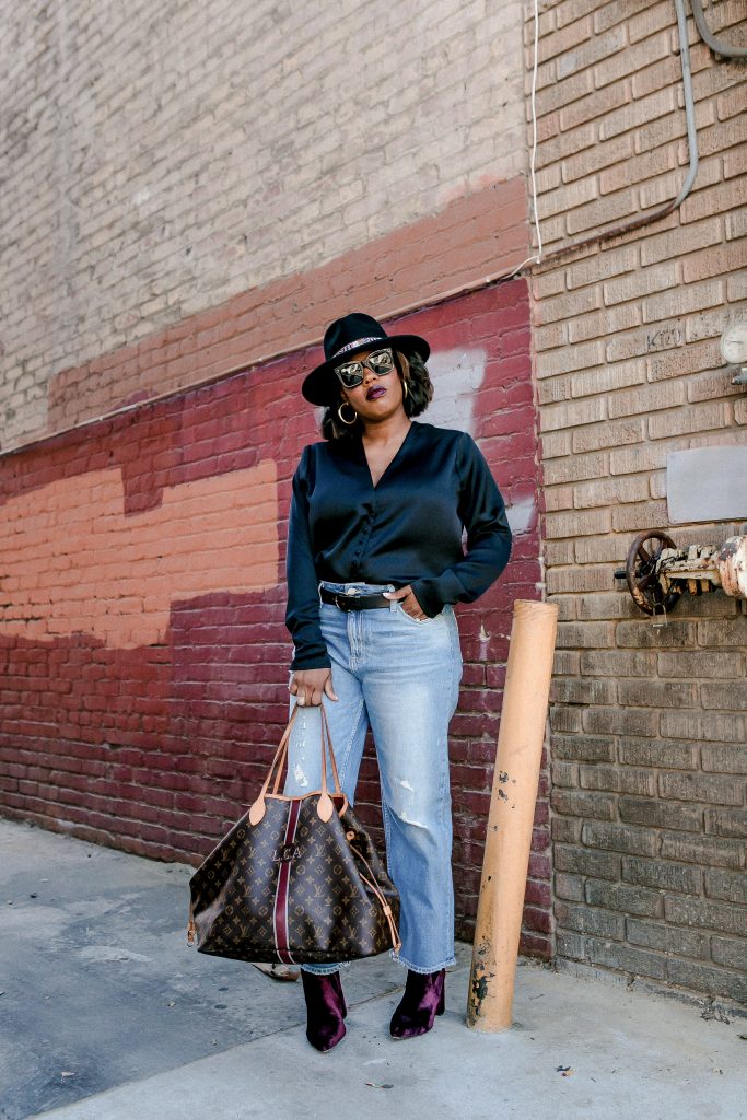 Let Hautemommie show you some elevated basics to take your wardrobe up a notch!